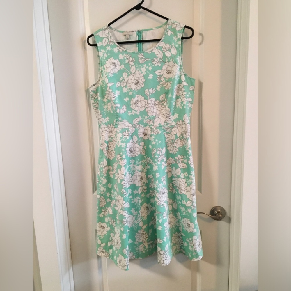 Talbots Sleeveless Fit&Flare Dress Floral Print Sz. 12